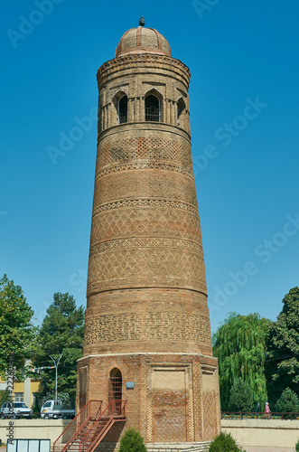 Uzgen Minaret photo