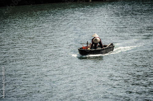 Barque Vietnam Baie d'Halong