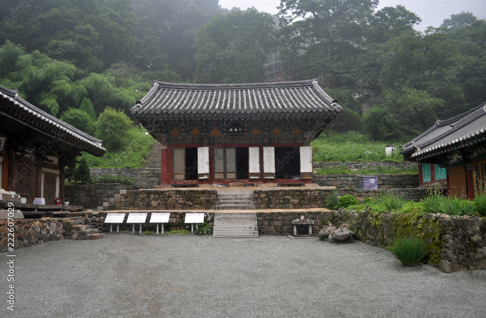 Janggoksa Buddhist Temple