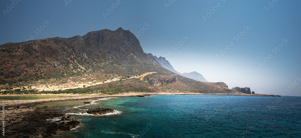 Obraz premium view of the island in mediterranean sea