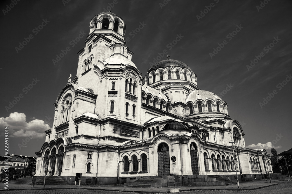SOFIA BULGARIA SEPTEMBER 1, 2018 The St. Alexander Nevsky Cathedral is a Bulgarian Orthodox cathedral in Sofia, the capital of Bulgaria on september 1 2018 in Sofia Bulgaria SOFIA BULGARIA SEPTEMBER 1, 2018 The St. Alexander Nevsky Cathedral is a Bulgarian Orthodox cathedral in Sofia, the capital of Bulgaria on september 1 2018 in Sofia Bulgaria