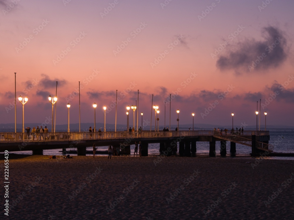 Fototapeta premium Coucher du soleil sur la rade d’arcachon 