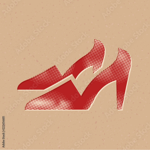 Halftone Icon - High heels shoes