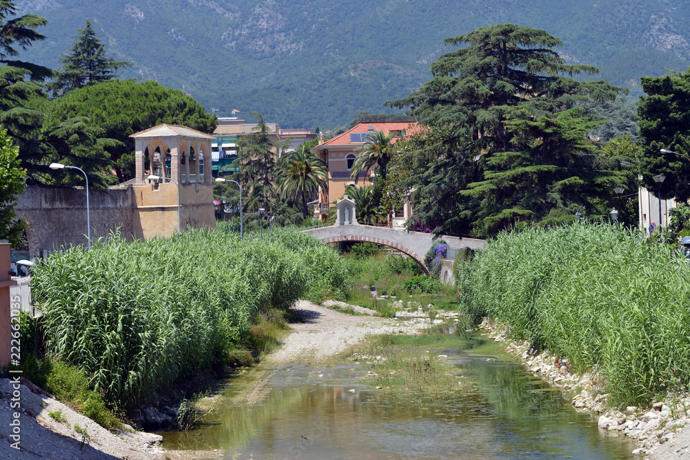 veduta panoramica di alcuni angoli di Loano, Liguria, Italia