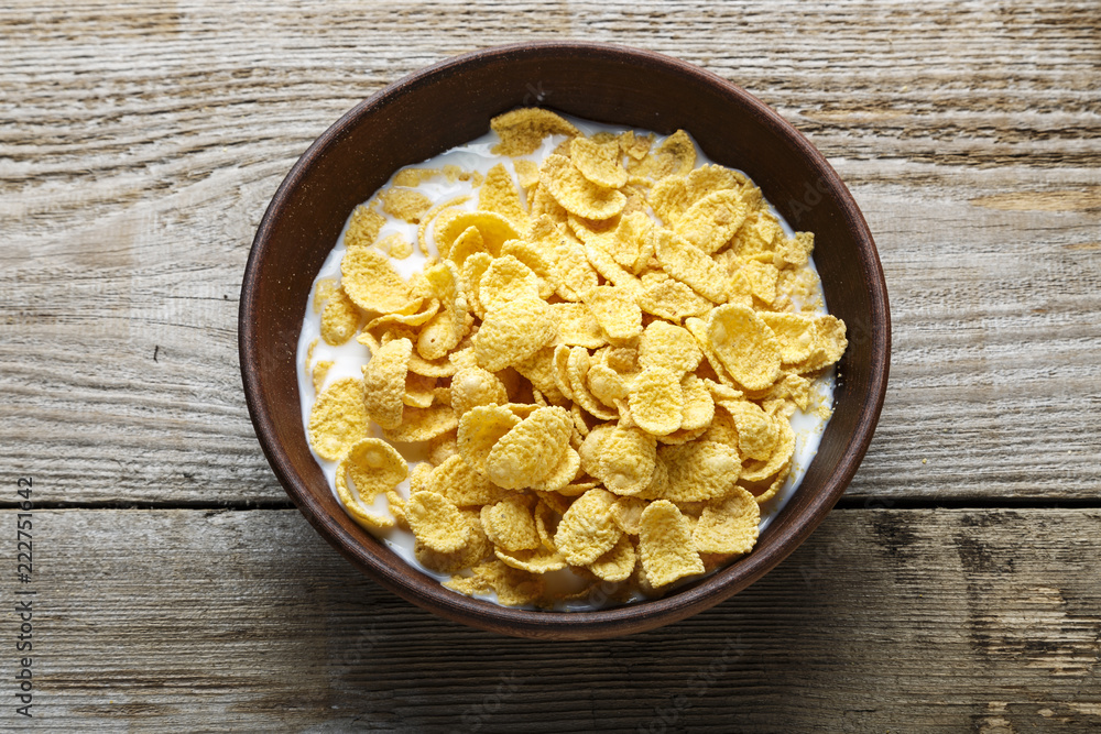 cornflakes with milk