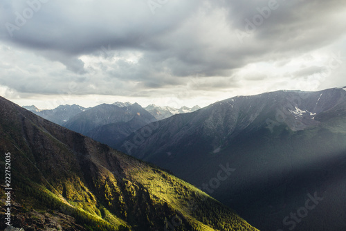 Fototapeta Naklejka Na Ścianę i Meble -  high Altai tops