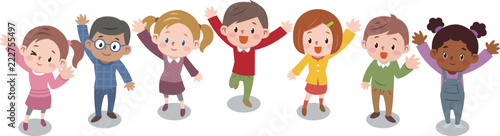 見上げる子供達