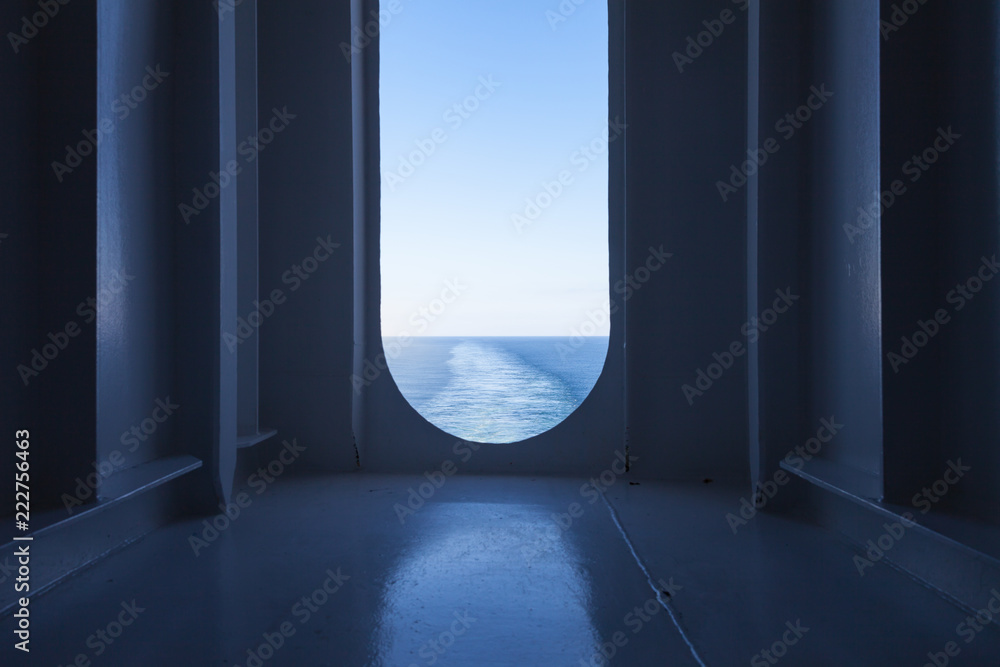 Ship's Wake.  The view from a ship's stern as it travels across the ocean. - obrazy, fototapety, plakaty 
