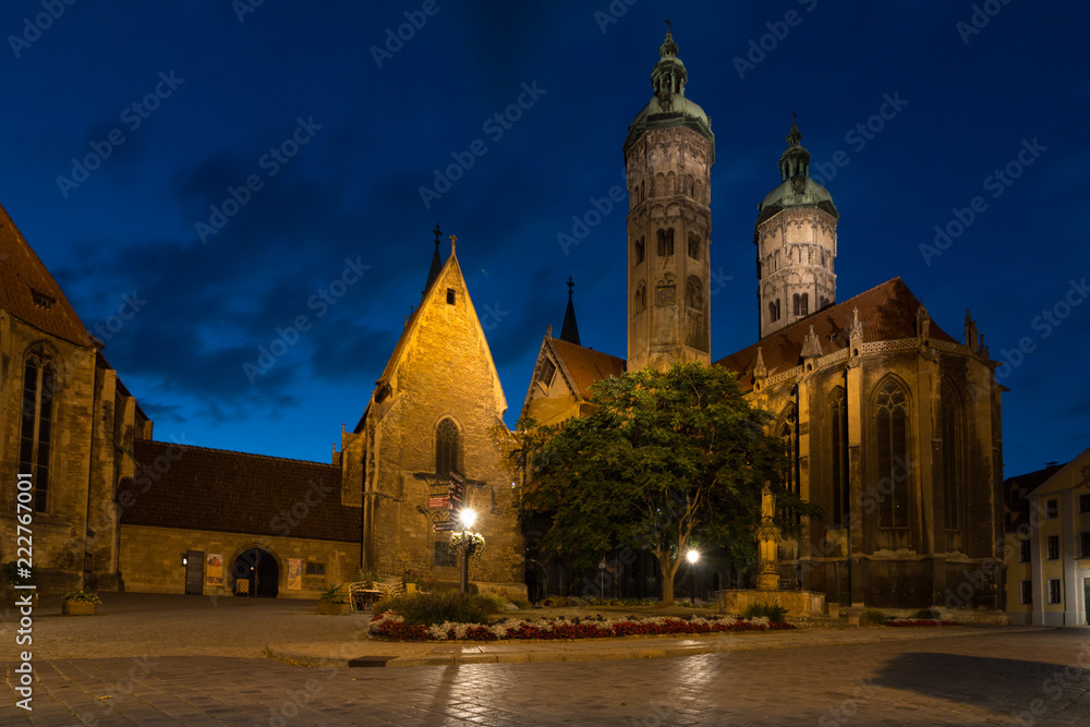 Naumburger Dom bei Nacht