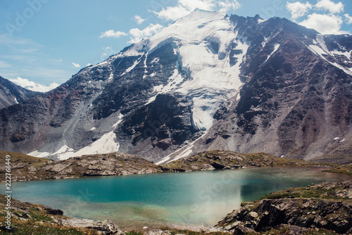Fototapeta Naklejka Na Ścianę i Meble -  mountain lakes of Altai