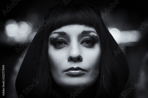 portrait of a dark lady © danielegay