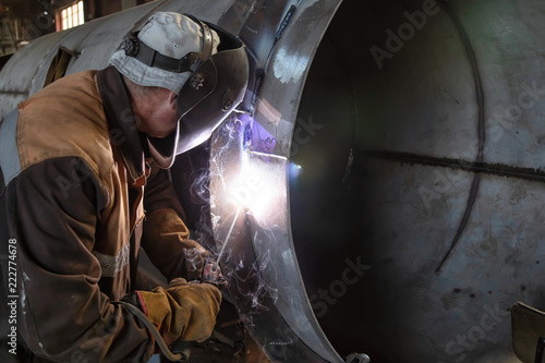 Repair of parts of the apparatus for manual arc welding