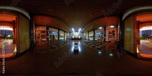 Inside a Buddhist Temple - 360 VR