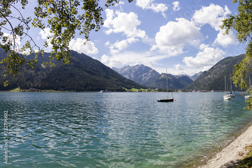 Panorama des Achensees in Österreich © A.N.Foto