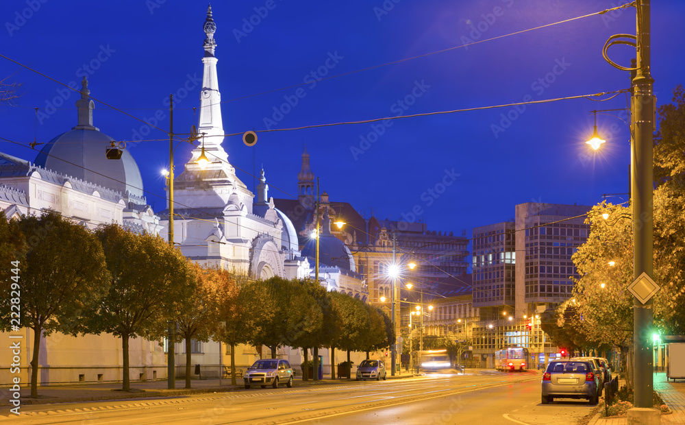 Image of streets in light of Szeged