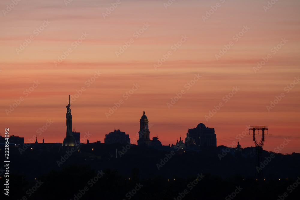 Obraz premium Sunset in Kyiv