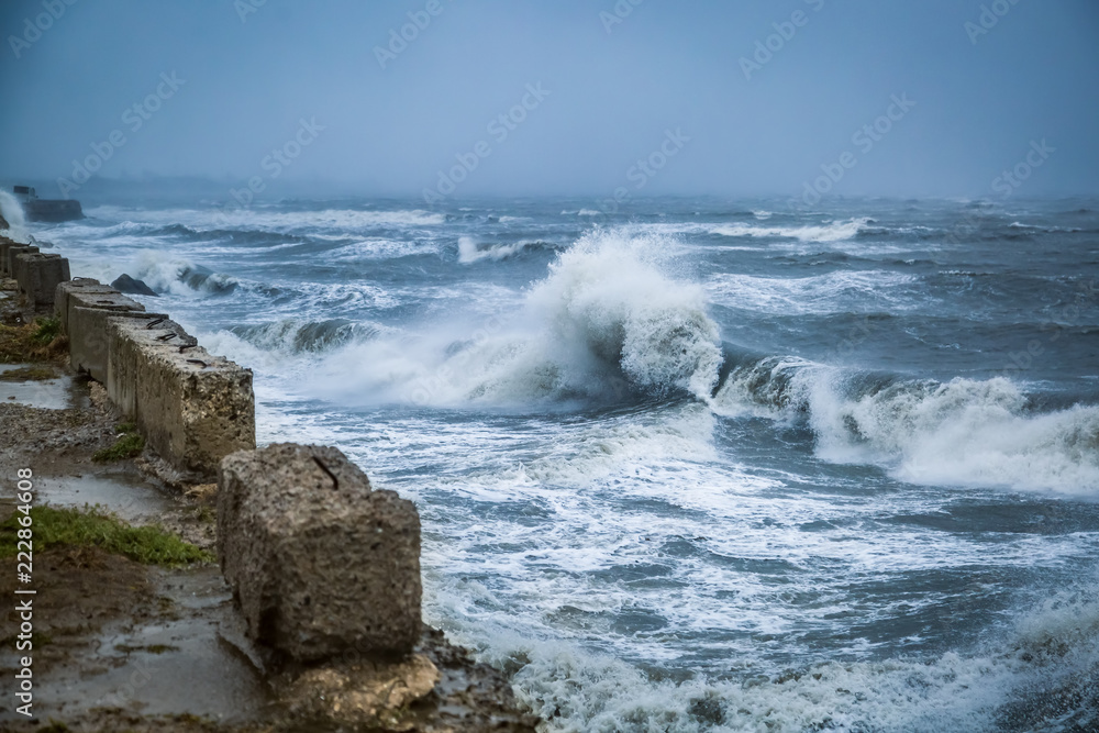 Fototapeta premium Big waves during a violent storm on the Black Sea