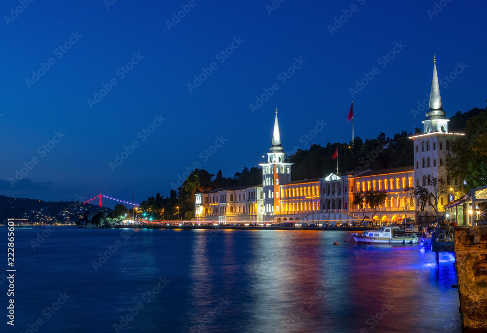 Obraz premium Kuleli Military High School, Istanbul, Turkey. The Kuleli Military High School building, originally the Kuleli Cavalry Barracks, was designed by Ottoman Armenian architect Garabet Balyan and its const