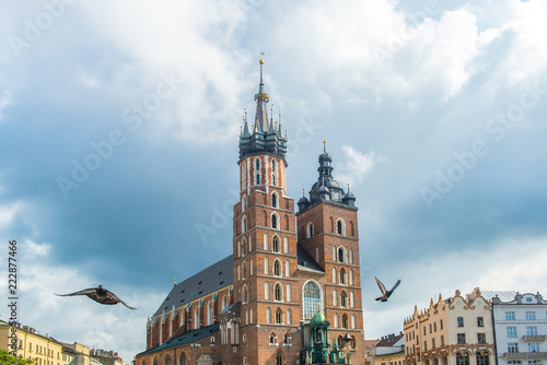 St. Mary's Basilica in Cracow © grzegorz_pakula