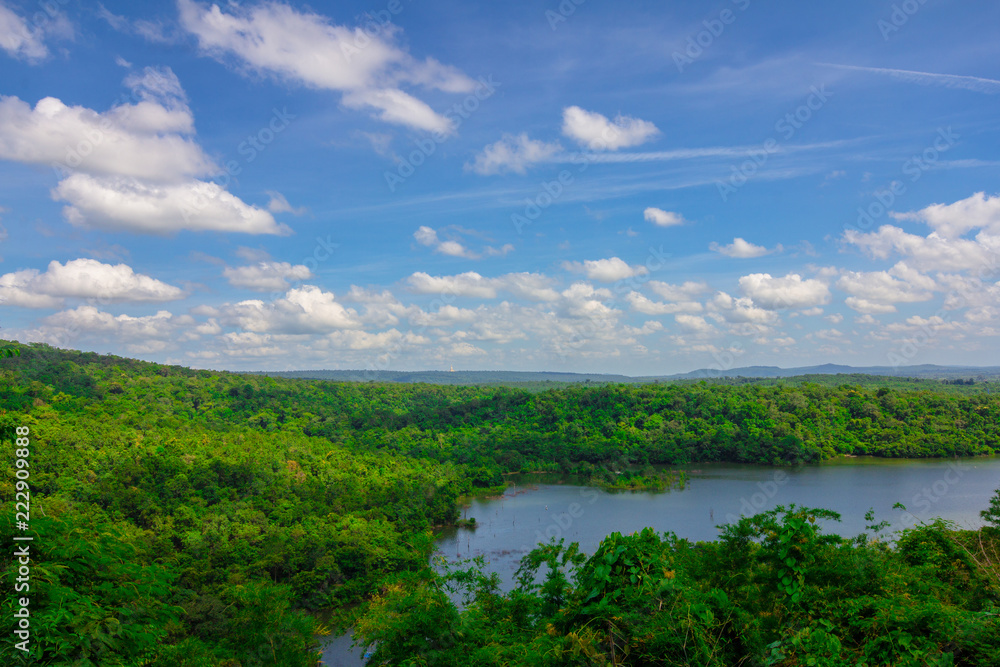 Pictures of mountains and rivers on a bright sky day Pictures of mountains and rivers on a bright sky day