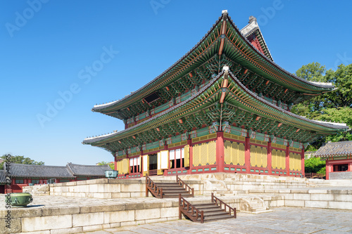 Side view of Injeongjeon Hall at Changdeokgung Palace in Seoul