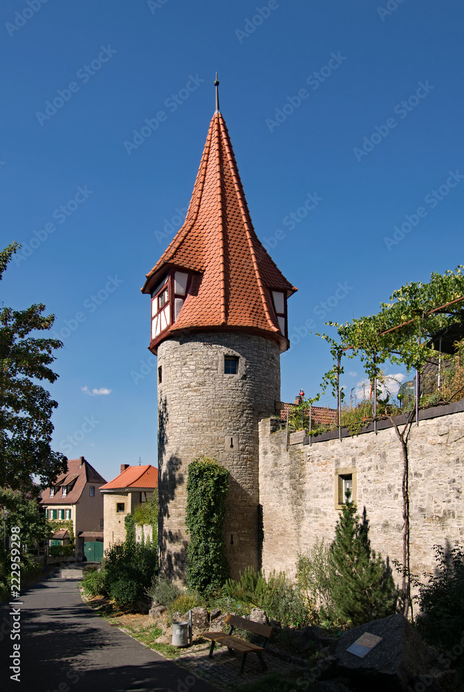 Alte Stadtmauer mit Wachturm, Marktbreit, Unterfranken, Bayern, Deutschland 