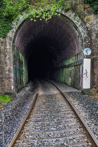 Tunel via del tren en Betanzos