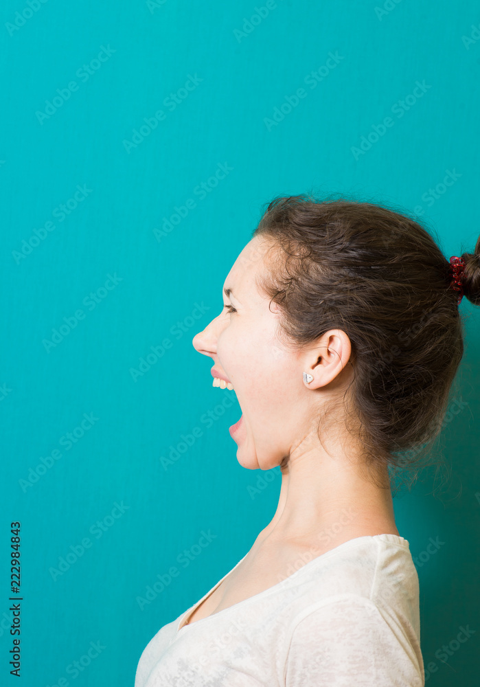 Fototapeta premium beautiful brunette girl shouting