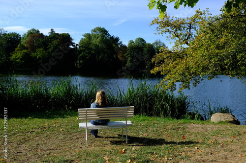 girl with bench