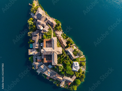 Foto San Giulio Island / Isola San Giulio by drone