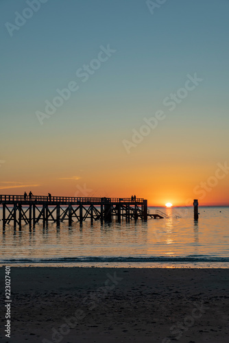 Fototapeta Naklejka Na Ścianę i Meble -  Sunrise Beach