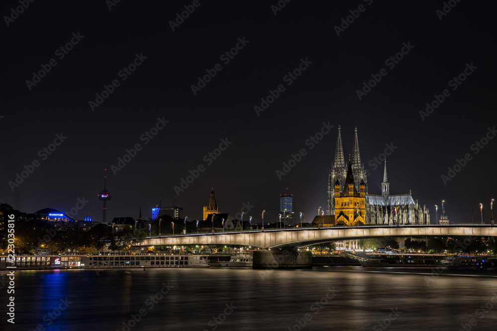 Cologne old town 001