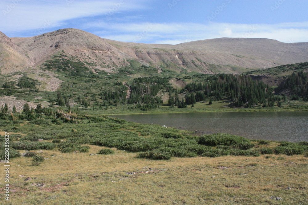 Fototapeta premium Uintas Near Gilbert Lake 20