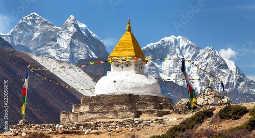 Stupa and mounts Kangtega and Thamserku photo