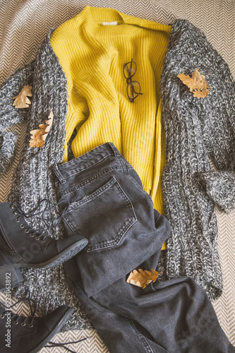 Autumn clothing outfit idea