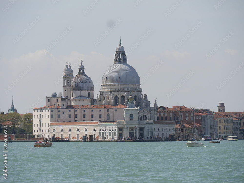 Venezia - Punta della Dogana e Dogana da Mar