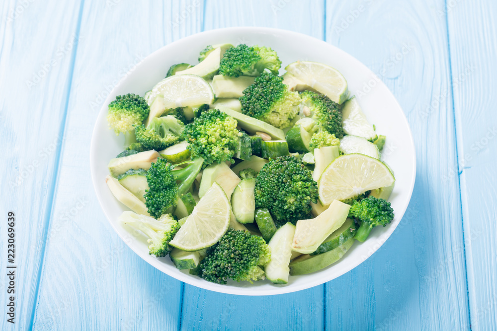 Green salad with avocado Green salad with avocado