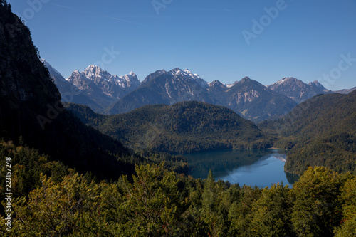 Fototapeta Naklejka Na Ścianę i Meble -  landscape in the alps with a lake