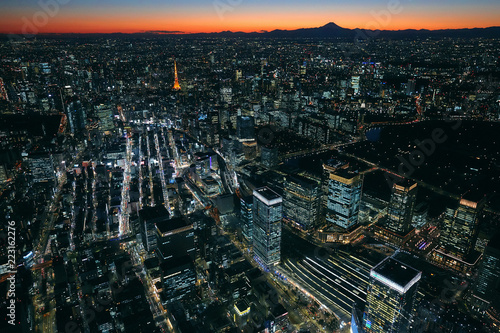 Tokyo at night 