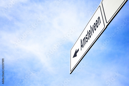 Signboard pointing towards Amstelveen