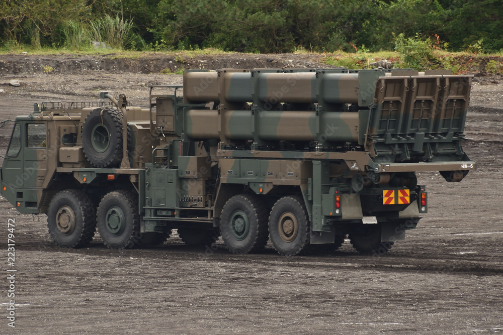 Obraz premium 陸上自衛隊 地対艦ミサイル