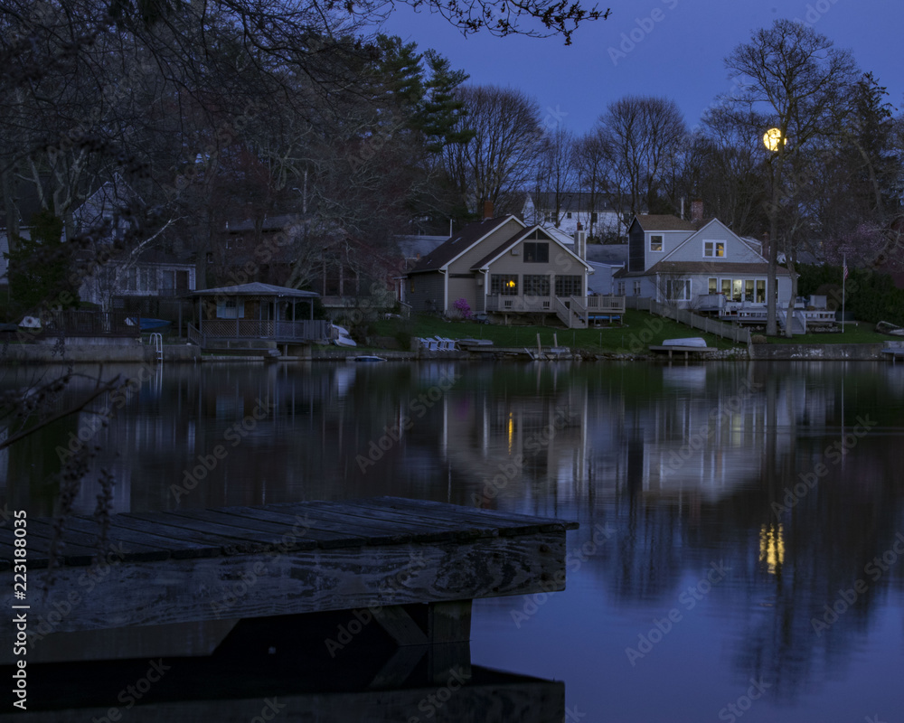 Fototapeta premium house on the lake
