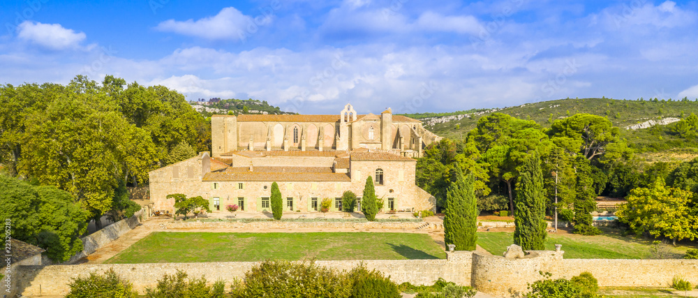 Abbaye de Valmagne dans l'Hérault en Occitanie, France