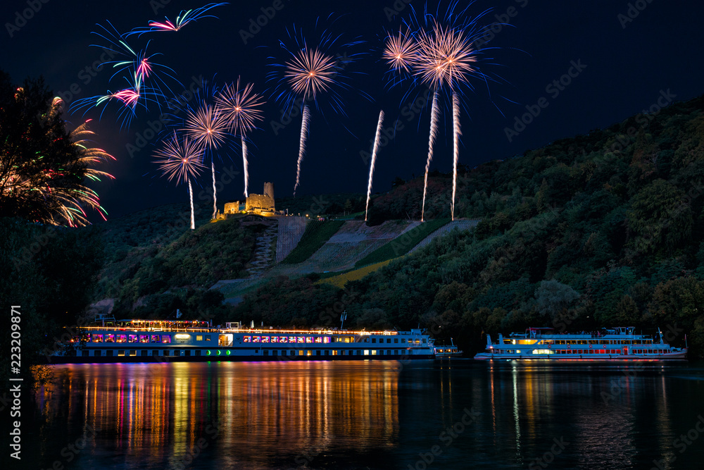 Feuerwerk über der Mosel