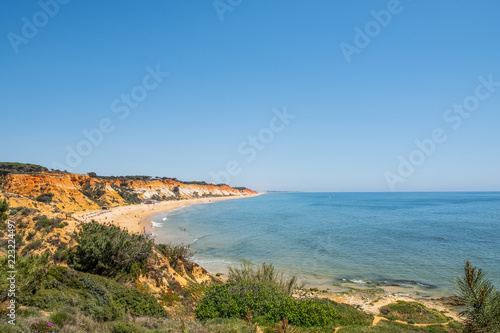 Fototapeta Naklejka Na Ścianę i Meble -  The beach Praia da Falesia in Algarve of south Portugal. With the famous sandstone rocks.