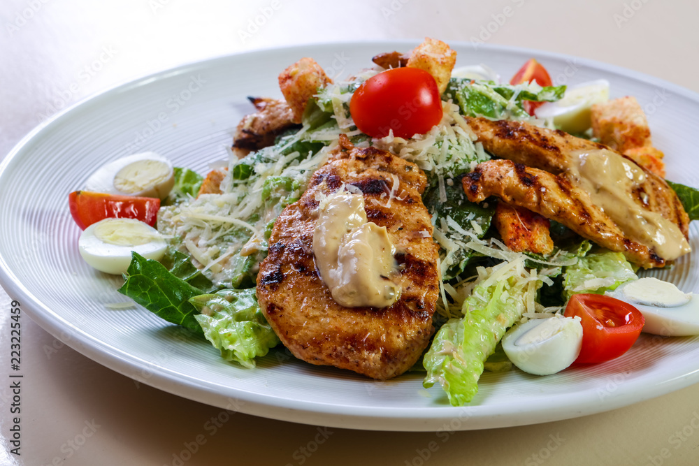 Caesar salad with chicken