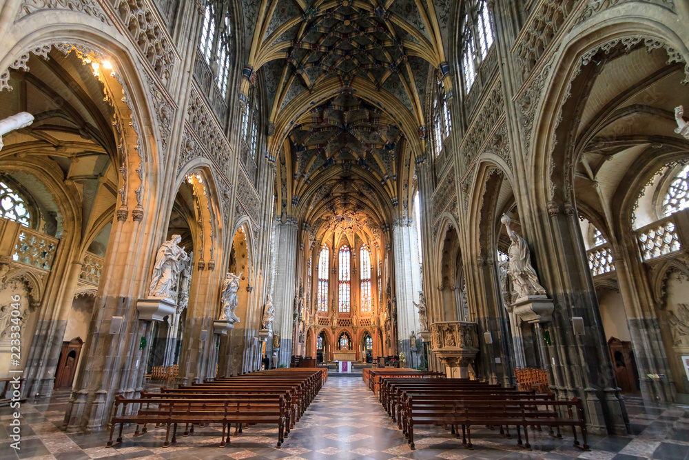 Beautiful view of the interior of the St-Jacob's church (Sint-Jacobs, Saint-Jacques) in Liege, Belgium