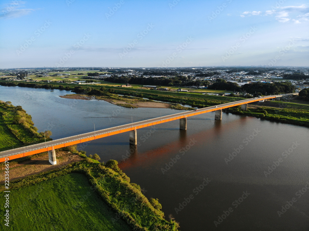 利根川にかかる下総利根大橋 StockFoto Adobe Stock