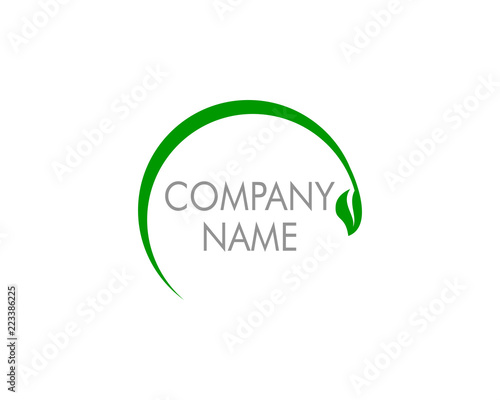 Organic Leaf Circle Simple Emblem Logo Template