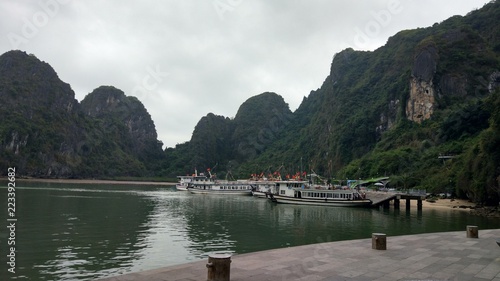 ha long bay cruise trip